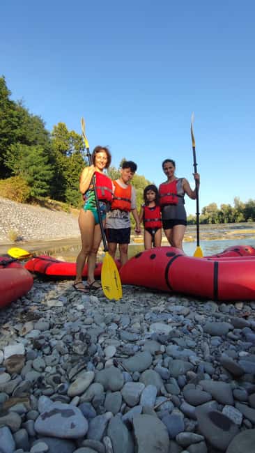 Lucca: Family-Friendly Kayaking Tour with Aperitif - Discover Lucca from a New Perspective with Family-Friendly Kayaking