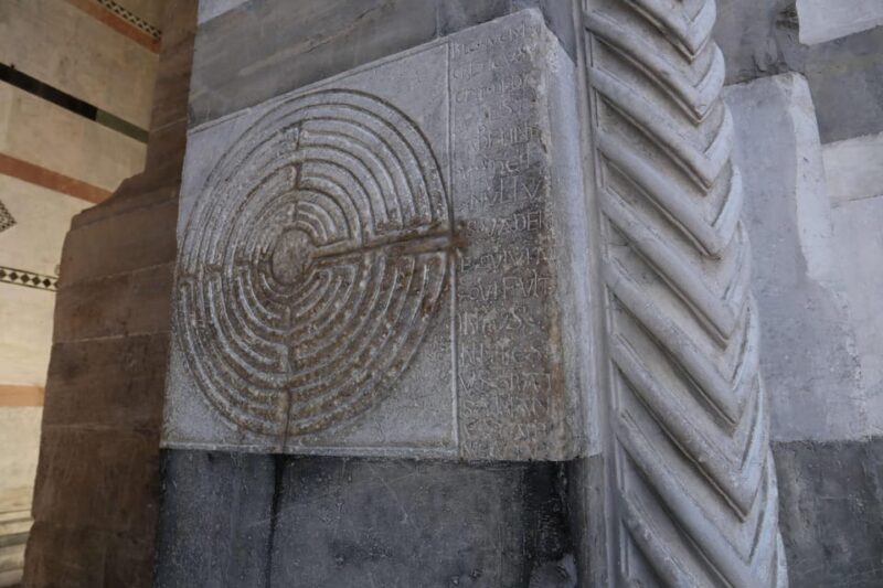 Lucca: Guided Walking Tour - Discover Lucca’s Main Attractions with a 2-Hour Guided Tour