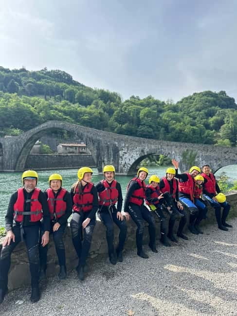 Lucca: kayaking at the devil's bridge - Cooling Off at the Devil’s Bridge