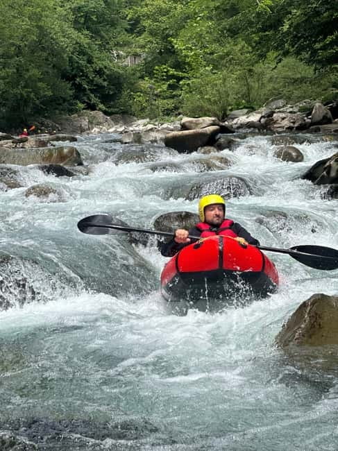 Lucca: packrafting Extreme - The Guides and Their Role in Enhancing the Experience