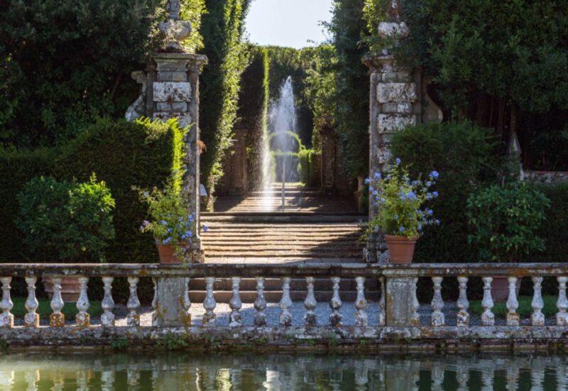 Lucca: Self-Guided Bike Tour to Villa Reale - Starting Point: Meeting at Tourist Center Lucca Bike Rental