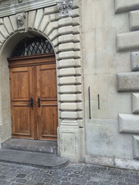 Lucerne: 1-Hour Historical Tour with Night Watchman - Discover Lucerne’s Medieval Night with a Historic Tour and Night Watchman