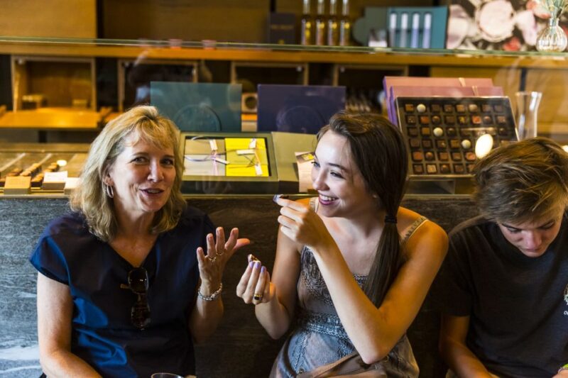 Lucerne: Chocolate Tasting with Lake Trip and City Tour - Experience the Sweet Flavors and Scenic Views of Lucerne in Just 4 Hours