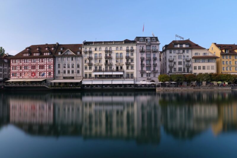 Lucerne: Express Walk with a Local in 60 minutes - Starting Point at Luz bistro Near the Torbogen Lucerne