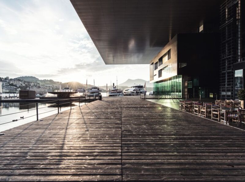 Lucerne: Guided Walking Tour with an Official Guide - Visiting the Chapel Bridge and Water Tower