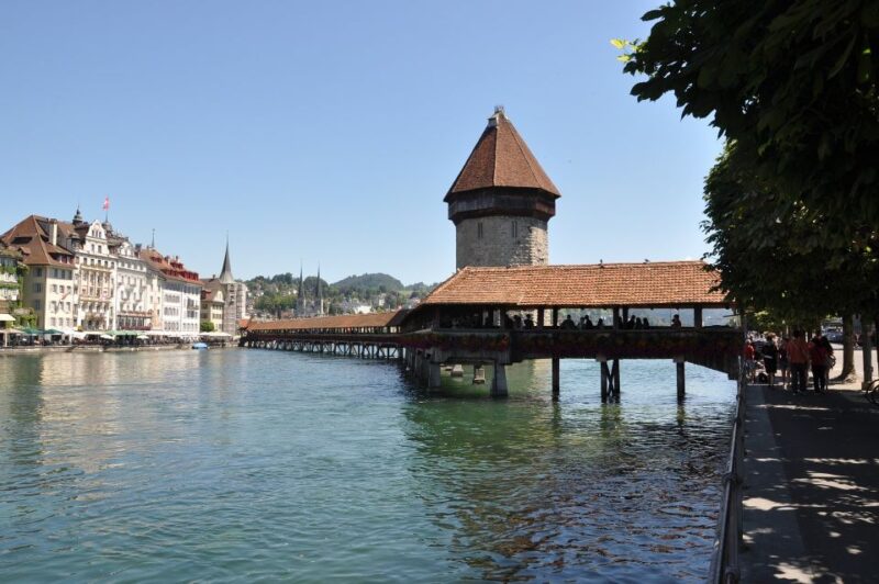 Lucerne: Guided Walking Tour with an Official Guide - Highlights of the Walking Route
