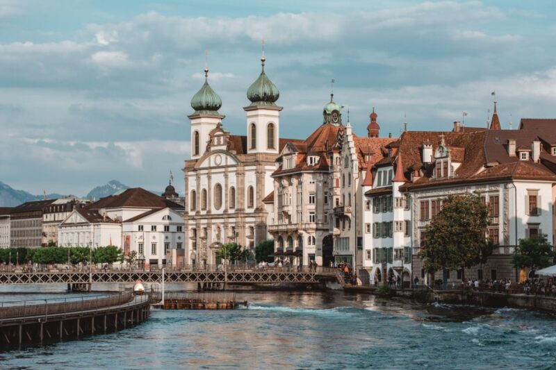 Lucerne: Guided Walking Tour with an Official Guide - Accessibility and Practical Details