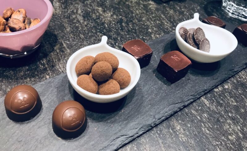 Lucerne: History Walking Tour w/ Chocolate & Cheese Tastings - Optional Lake Lucerne Cruise for Water-Level Views