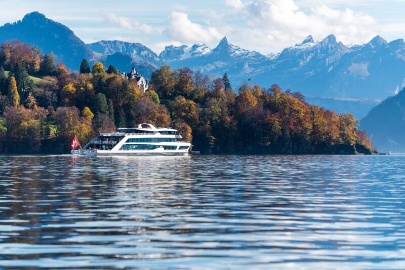 Lucerne: Lake Lucerne 1st Class Cruise with 3-Course Lunch - Scenic Views of Lake Lucerne and the Alps