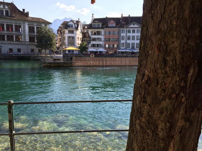 Lucerne: One-Hour Classic City Walk with Hotel Pickup - Key Points