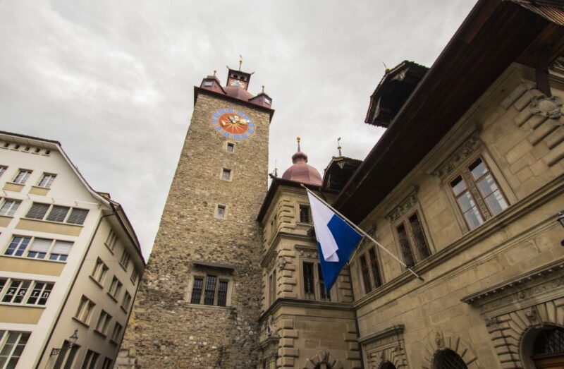 Lucerne: Private Exclusive History Tour with a Local - The Advantages of a Guided, Private Experience