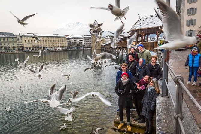Lucerne Private Walking Tour with a castle visit! - Enjoy the Scenic Walk Along Lake Lucerne