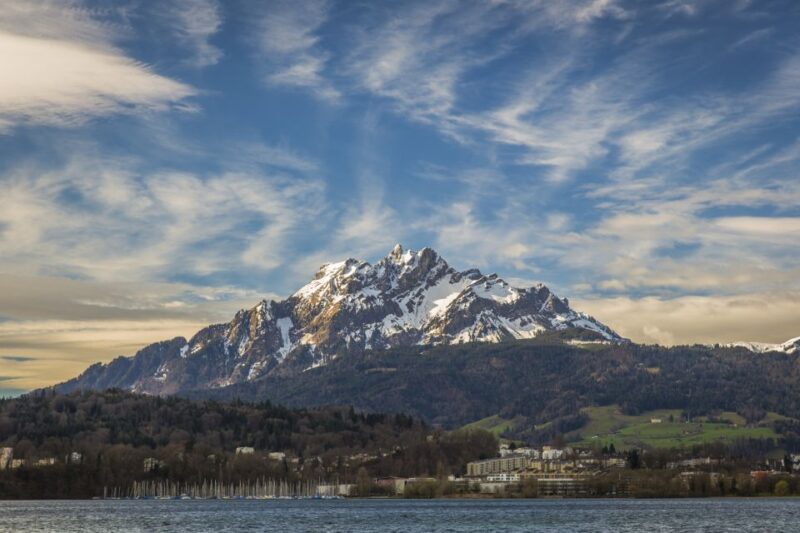 Lucerne: Walking and Boat Tour with Cheese & Wine Tasting - Key Points