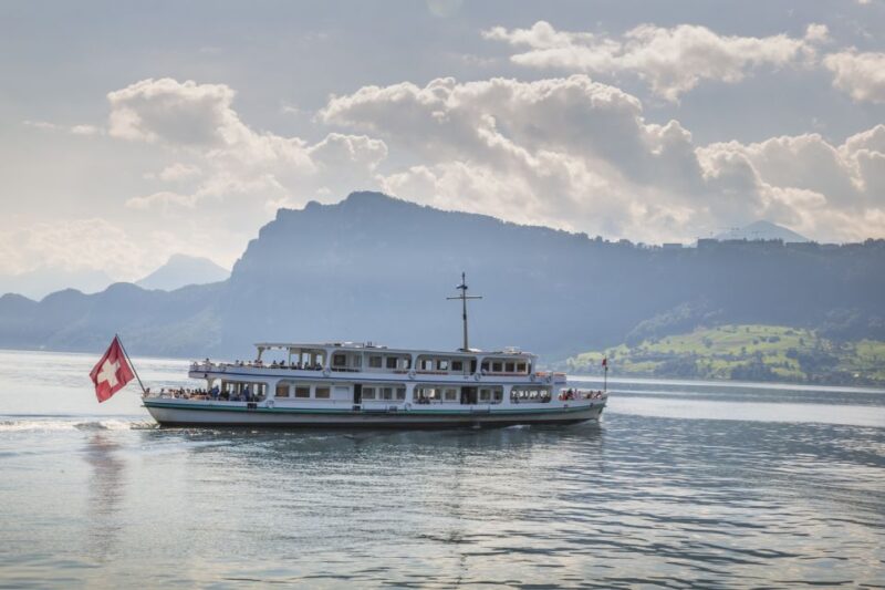 Lucerne: Walking and Boat Tour with Cheese & Wine Tasting - Practical Details: Meeting Points, Pacing, and Accessibility