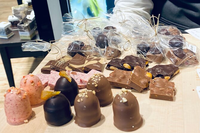 Lucerne Zvieri Swiss Traditional Tasting Experience - Swiss Schnapps and Natural Products Gift