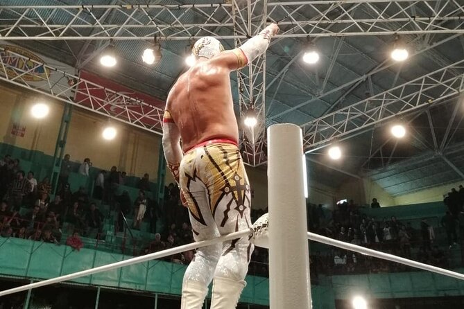 Lucha libre en Puebla (private tour) - Food and Drinks Included in the Tour