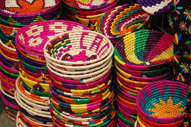 Lucha libre show & Pulque tasting by bicycle - Starting Point at Rock n Ruedas in San Miguel Chapultepec