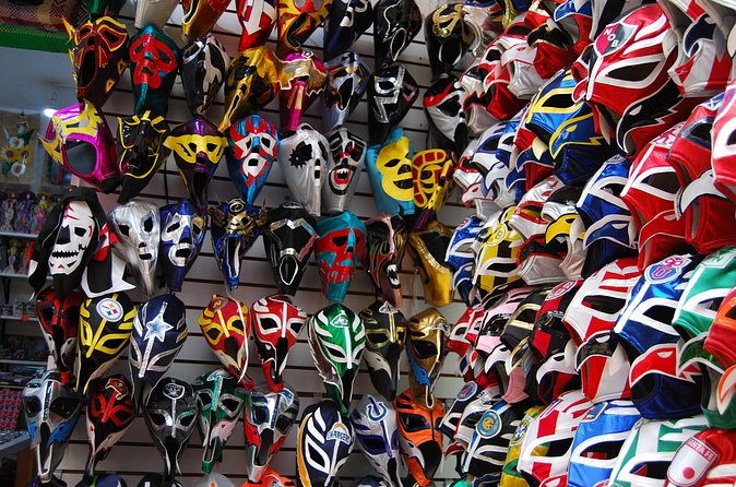 Lucha libre show & Pulque tasting by bicycle - Practical Details and Group Size