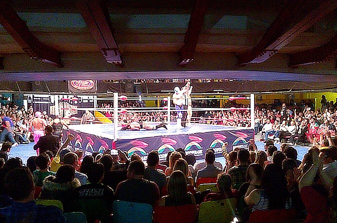 Lucha Libre wrestling show, tacos and beer with artist - Tasting Tacos and Drinks in Mexico City’s Market Scene