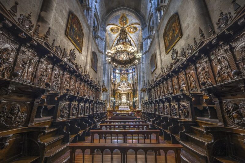 Lugo: Cathedral of Santa Maria Entry Ticket and Audio Guide - Discover Lugo’s Iconic Cathedral of Santa Maria for Just $9