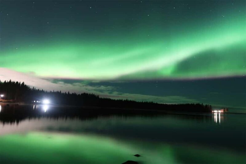 Luleå: Northern Lights Tour by Car with Swedish Treats - Learning About Aurora Myths and Science from the Guide