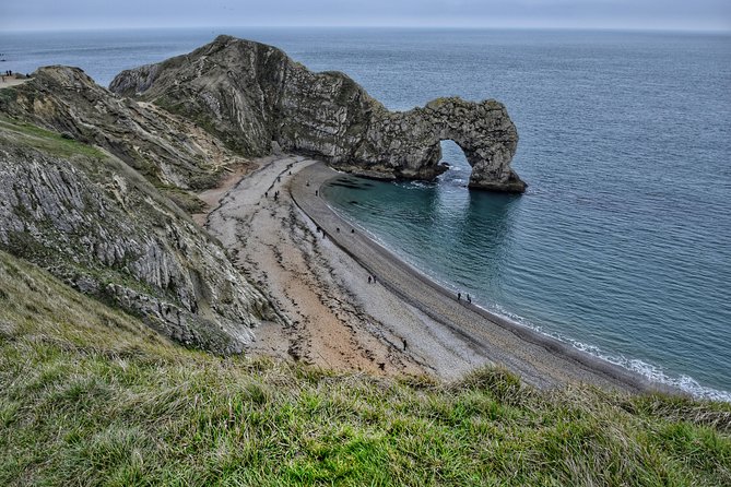 Lulworth Cove & Durdle Door Mini-Coach Tour from Bournemouth - Physical Requirements and Accessibility
