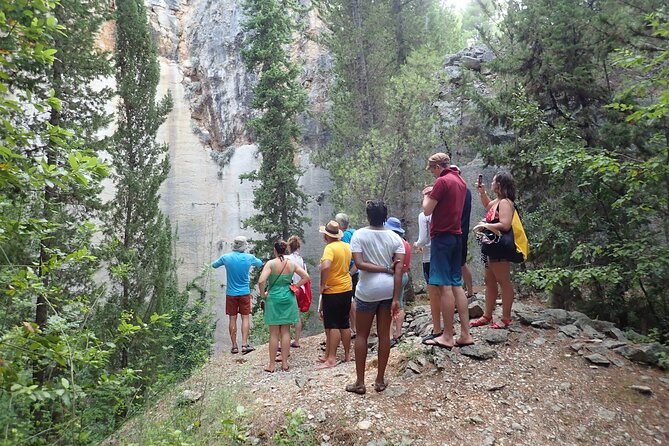 Lumbarda-Sunset Kayaking Experience with picnic: Wine and Sweets - Starting Point at Tatinja Bay in Lumbarda