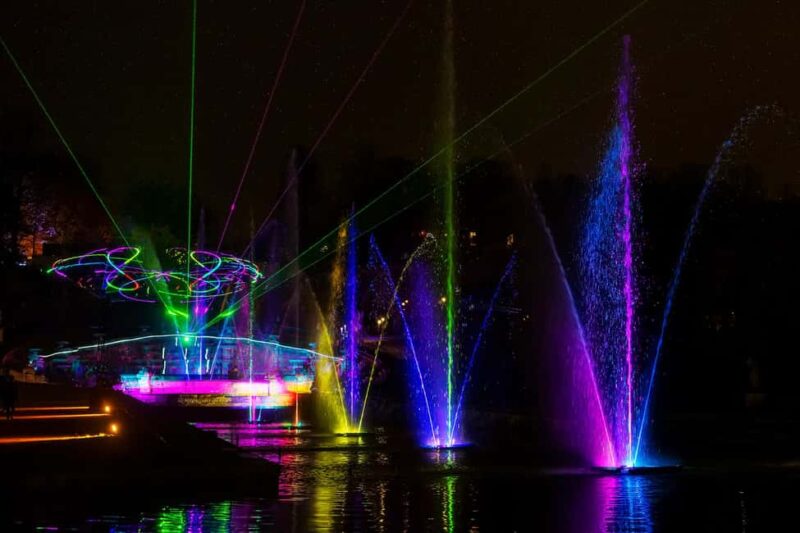 Lumières en Seine: freedom ticket - The Spectacular Water and Laser Shows