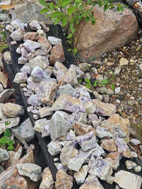 Luosto: Private Amethyst Mine Tour with Arctic Guide - Discover the Private Amethyst Mine in Luosto, Finland