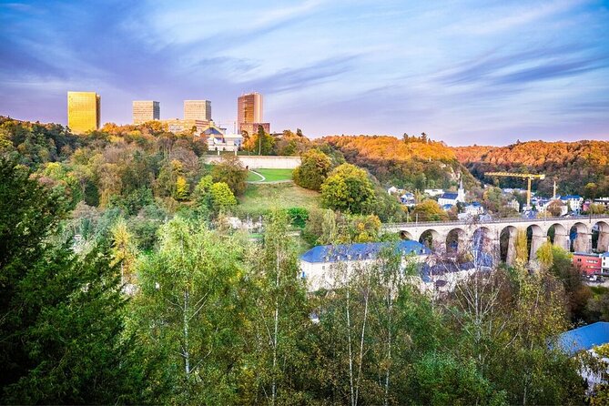 Luxembourg city walking and wine tasting tour - Exploring Luxembourg’s Main Squares and Palaces