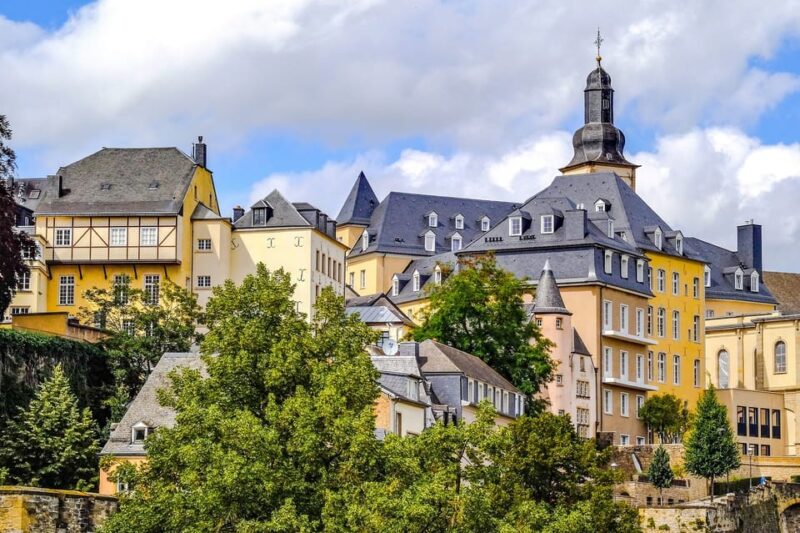 Luxembourg City: Walking Tour with Optional Wine Tastings - The Spectacular Views from Chemin de la Corniche