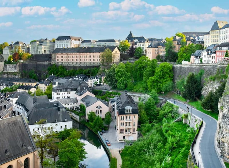 Luxembourg: Intro Walking Tour with a Local - Sampling Luxembourgish Flavors with a Traditional Tasting