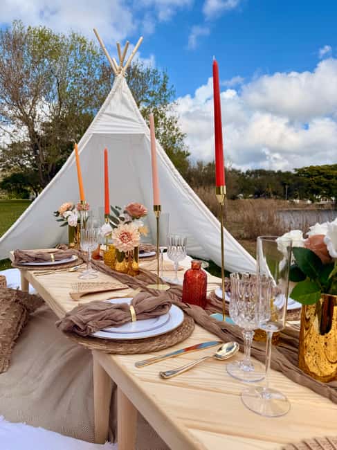 Luxury Beachside Picnic Experience Near Miami - Key Points