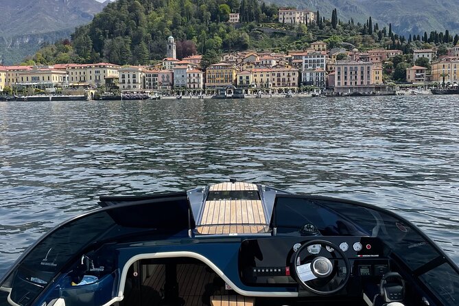 Luxury Boat Tour on Lake Como - Included Amenities and Practical Details
