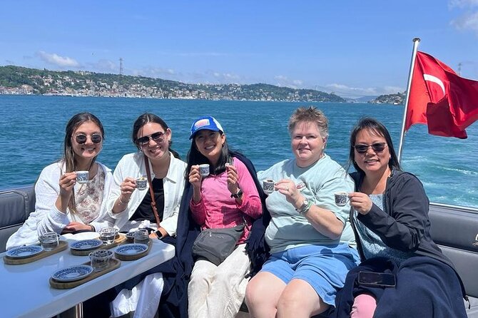 Luxury Bosphorus Yacht Cruise  Stopover in Asian Side - Iconic Sights Visible from the Yacht