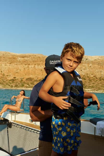 Luxury Catamaran to Balos: Sunset, Snacks, Drinks & Transfer - Practical Details and What to Bring