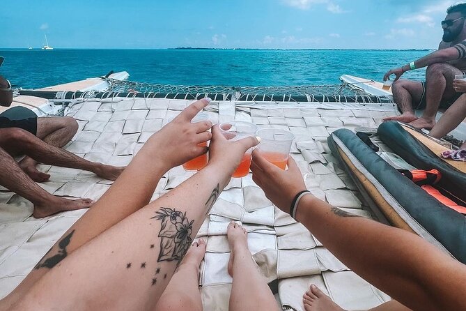 Luxury Catamaran to Isla Mujeres, Snorkeling, Buffet and Ice Bar - Free Time Exploration on Isla Mujeres