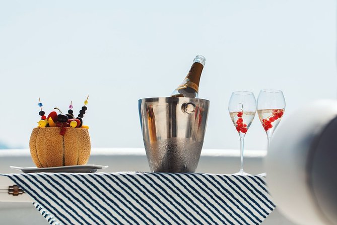 Luxury Cruises - Practical Details: Meeting Point and Group Size