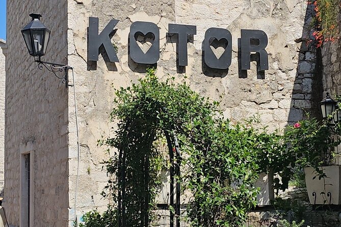 Luxury Day tour to Montenegro - Discover the Luxury Day Tour to Montenegro from Dubrovnik