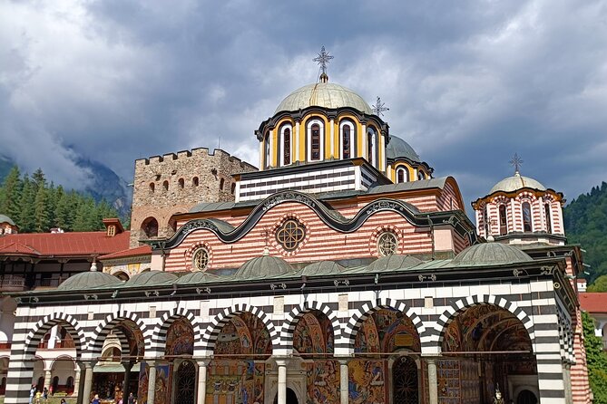 Luxury Day Trip to Boyana Church and Rila Monastery - Lunch at a Traditional Bulgarian Mountain Restaurant