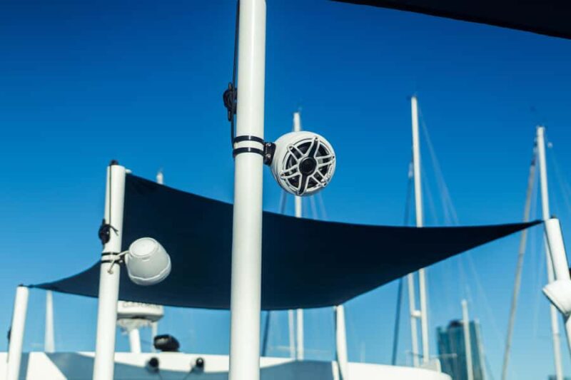 Luxury Hot Tub Boat Around NYC & Statue Private Tub up to 10 - Cost and Booking Flexibility