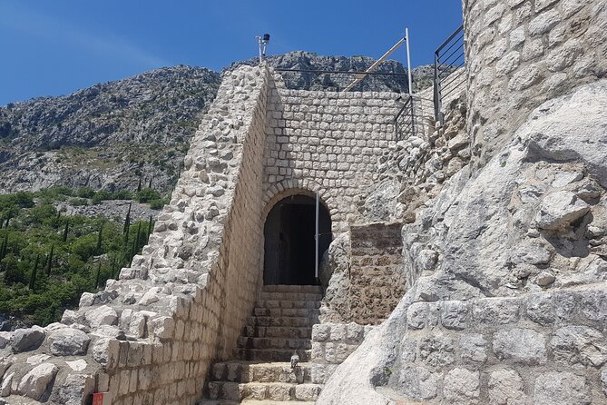 Luxury Konavle Gastro tour - Private Transportation and Top-Notch Comfort