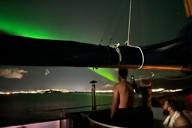 Luxury Northern Lights Yacht Cruise with Hot Tub & Dinner - What’s Included in the Price