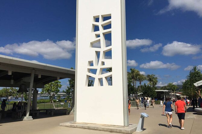 Luxury Pearl Harbor USS Arizona Memorial Small Group Tour - Visiting Pearl Harbors Historic Sites and Outdoor Monuments