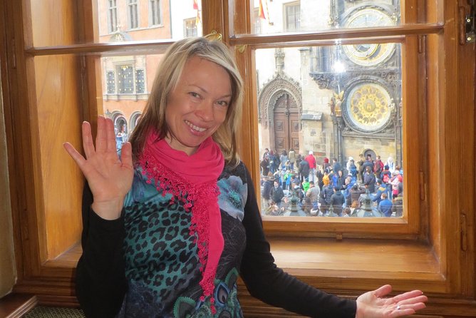 LUXURY Personal Tour of Prague with PERSONAL PRAGUE GUIDE - Crossing the Historic Charles Bridge and Its Legends