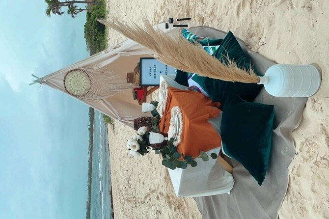 Luxury picnic on the beach - Booking and Availability Insights