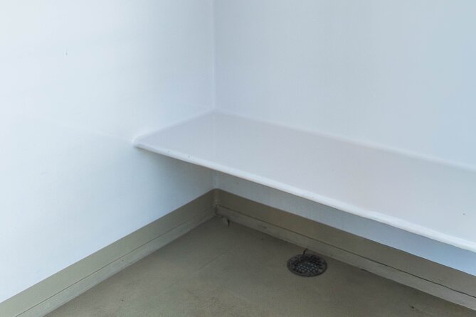 Luxury Private Hot Tub Boat of DC Potomac Monuments Tub up to 20 - Luxury and Comfort: What Makes This Tour Stand Out