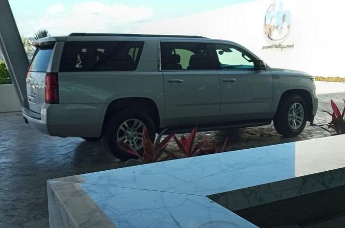 Luxury Private Roundtrip Transportation CUN-Costa Mujer Airport - Additional Amenities and Inclusions