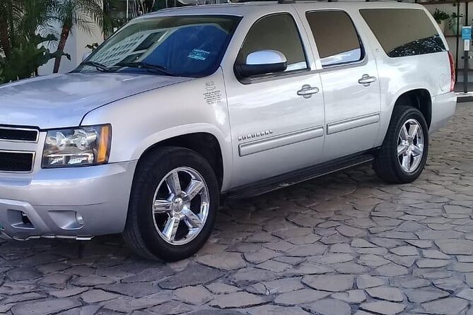 Luxury Private Roundtrip Transportation CUN-Costa Mujer Airport - Cost and Booking in Advance