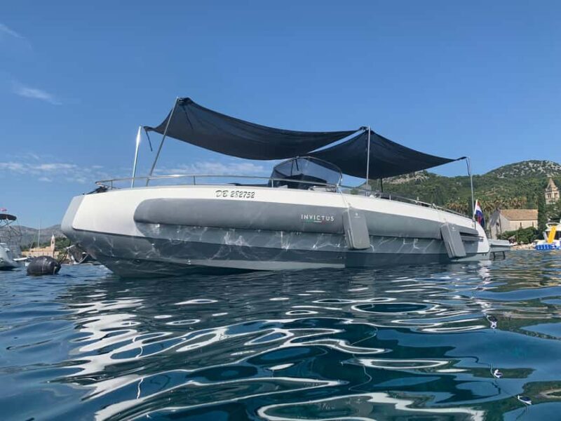 Luxury Private Sunset Cruise with Champagne & Canapés - Sunset Views and Relaxation on the Water